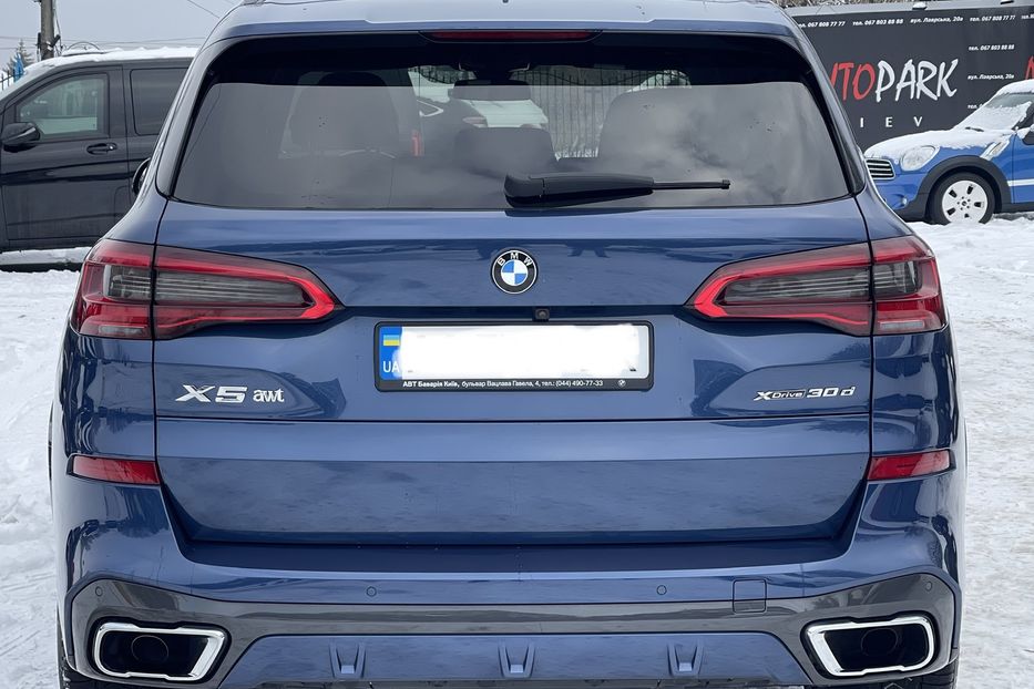 Продам BMW X5 M 30d 2019 года в Киеве