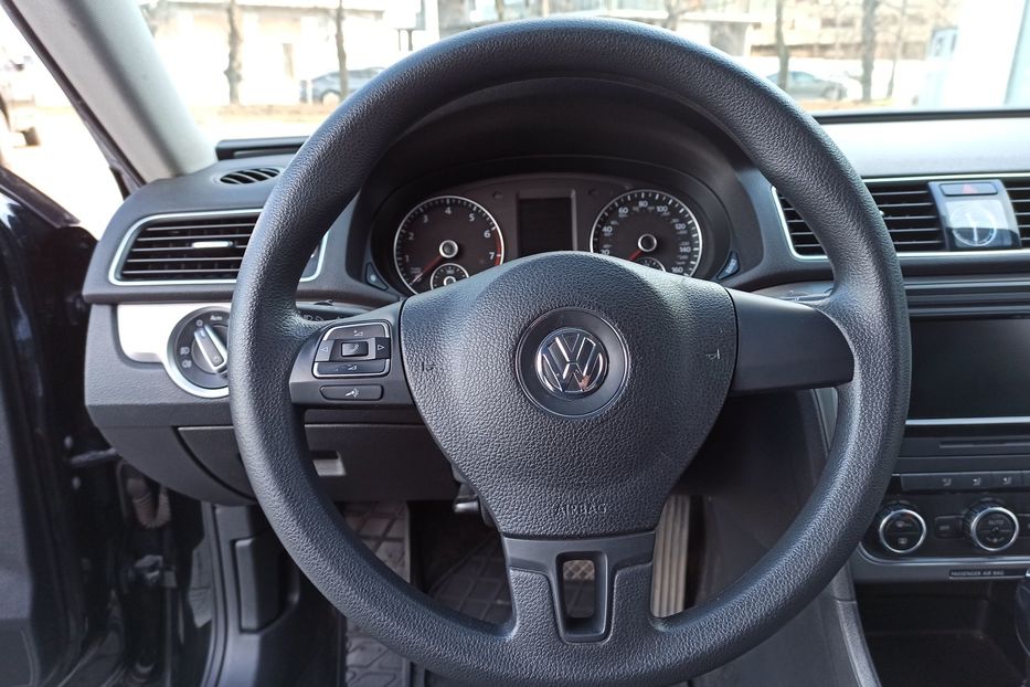 Продам Volkswagen Passat B7 2012 года в Днепре