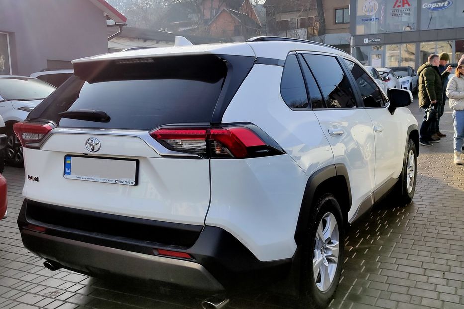 Продам Toyota Rav 4 Active  2019 года в Черновцах