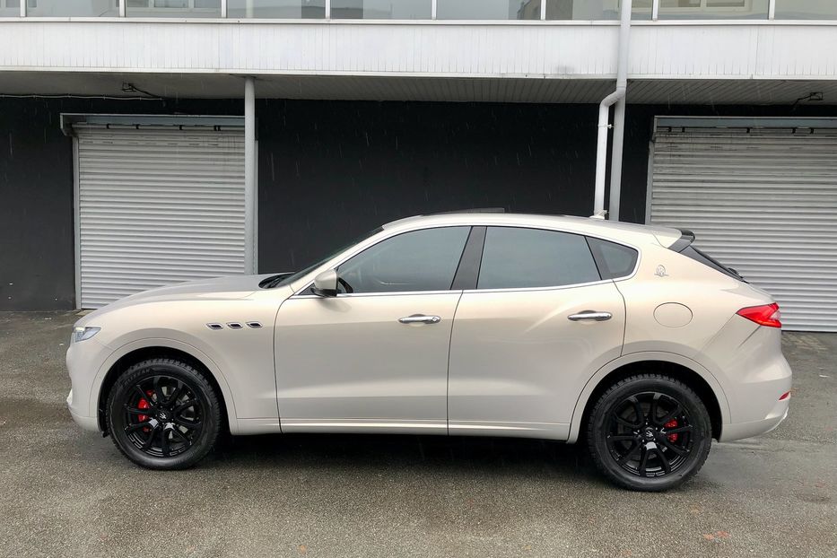 Продам Maserati Levante TDI 2016 года в Киеве