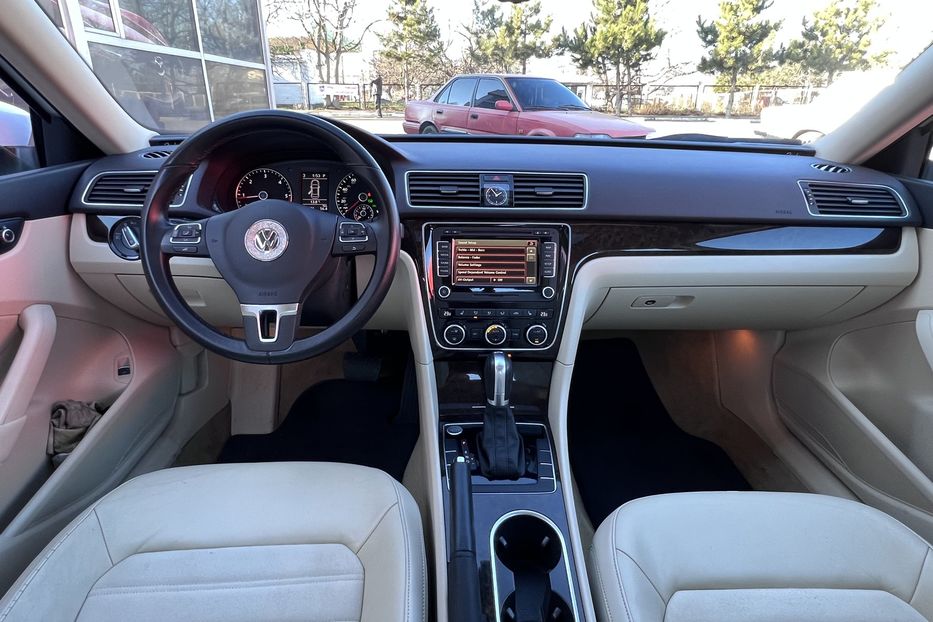 Продам Volkswagen Passat B7 TDI SEL FUll 2015 года в Одессе
