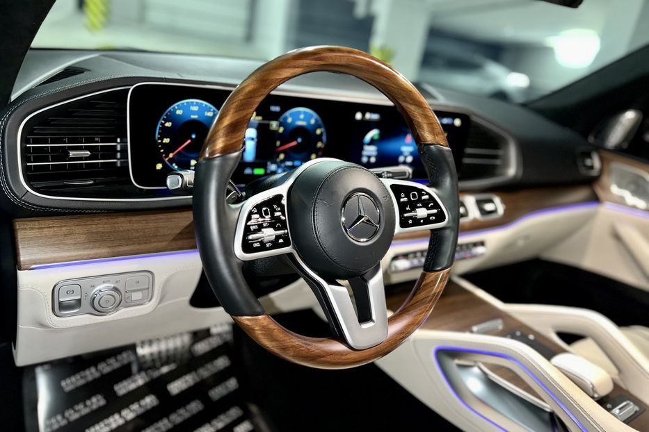 Продам Mercedes-Benz GLS-Class GLS580 AMG MAYBACH  2021 года в Киеве