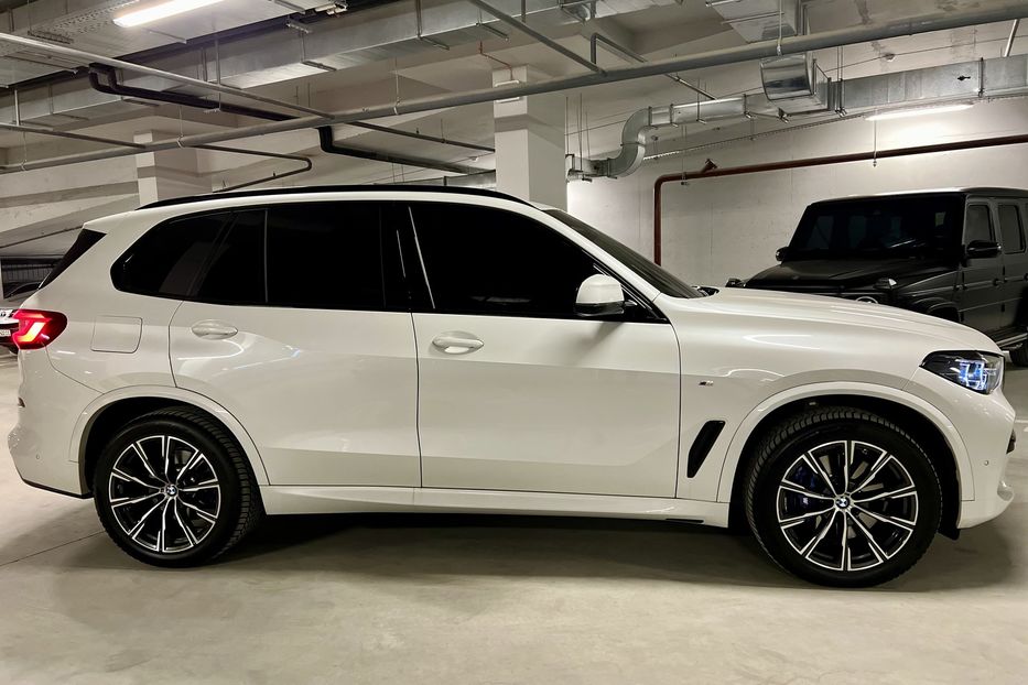 Продам BMW X5 M-PACK SHADOW LINE LASER 2022 года в Киеве