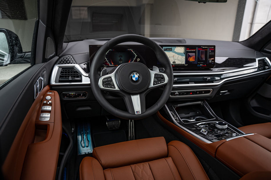 Продам BMW X7 М 2023 года в Киеве