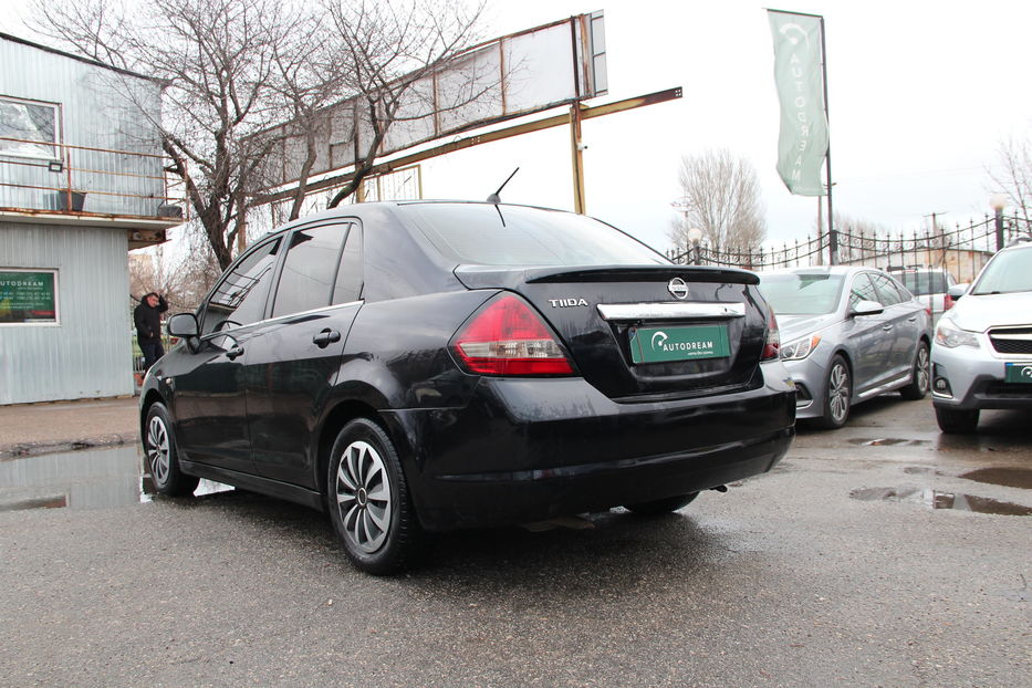 Продам Nissan TIIDA 2007 года в Одессе