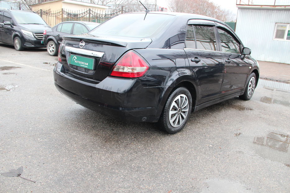 Продам Nissan TIIDA 2007 года в Одессе