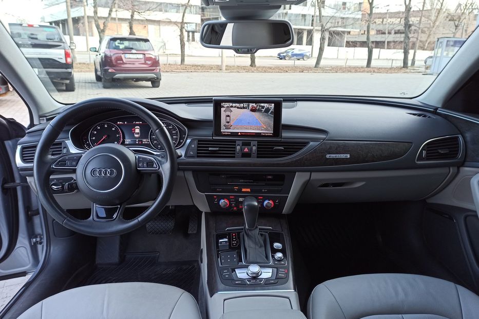 Продам Audi A6 Premium Plus 2017 года в Днепре