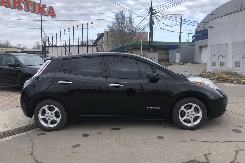 Продам Nissan Leaf 2013 года в Николаеве
