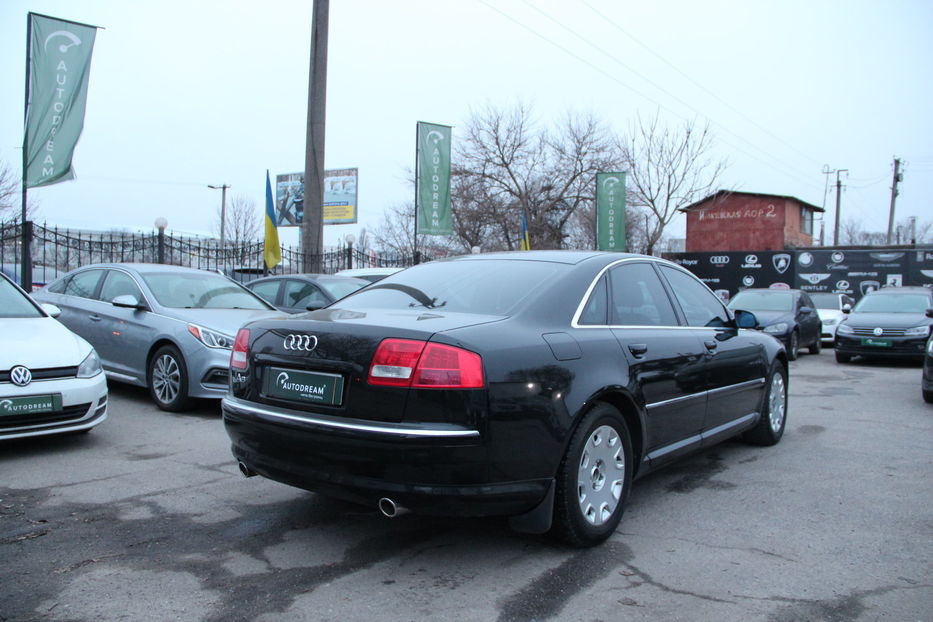 Продам Audi A8 2004 года в Одессе