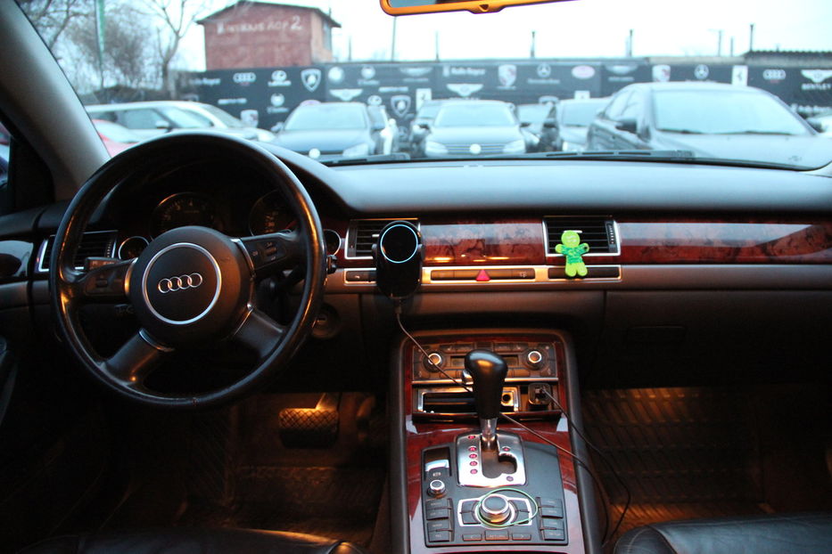 Продам Audi A8 2004 года в Одессе