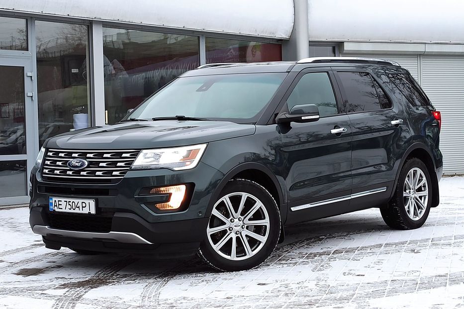 Продам Ford Explorer Limited AWD 2015 года в Днепре