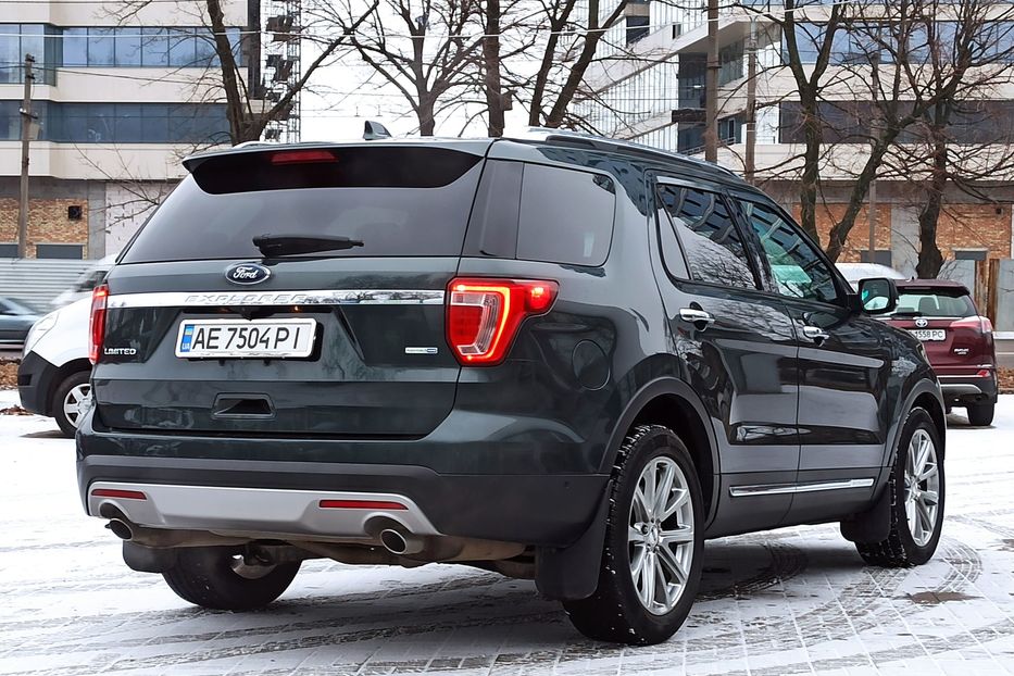 Продам Ford Explorer Limited AWD 2015 года в Днепре