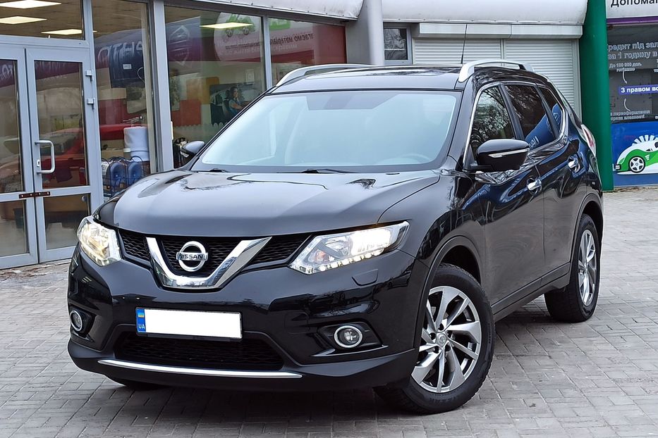 Продам Nissan X-Trail 2017 года в Днепре