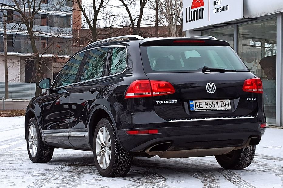 Продам Volkswagen Touareg 2012 года в Днепре