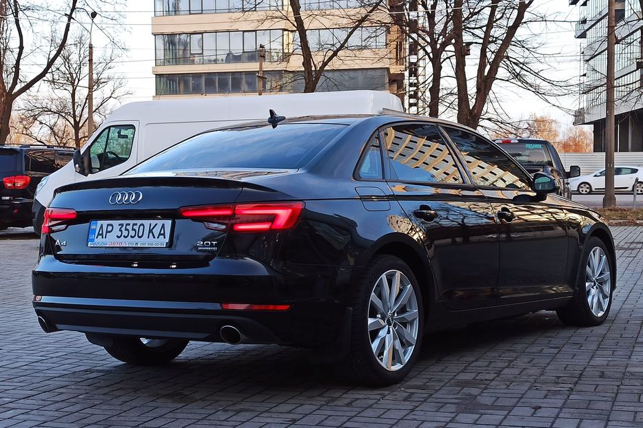 Продам Audi A4 Premium  2015 года в Днепре