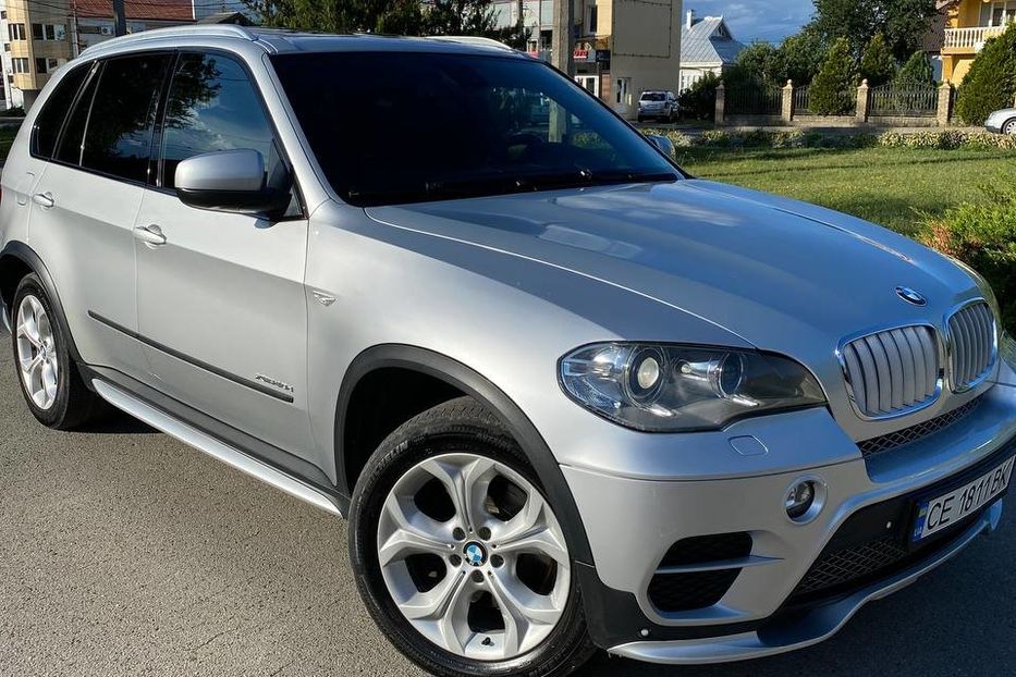 Продам BMW X5 40D 2012 года в Черновцах