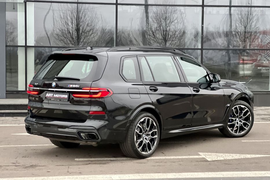 Продам BMW X7 M60i 2022 года в Киеве