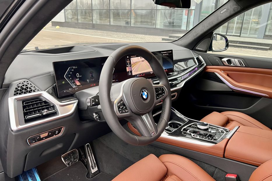 Продам BMW X7 M 2023 года в Киеве