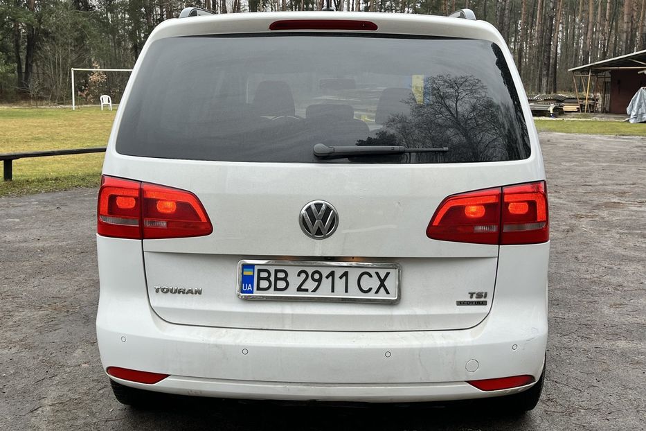 Продам Volkswagen Touran Life 2011 года в Луцке