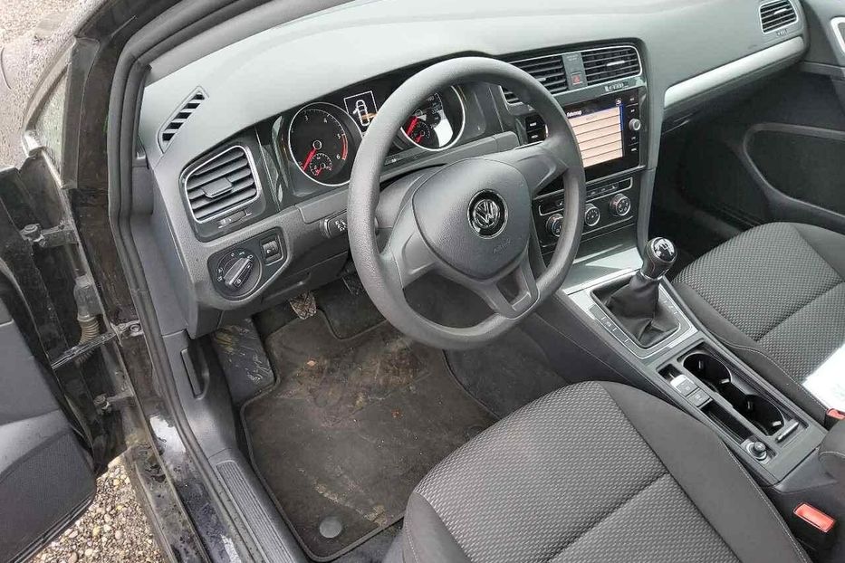 Продам Volkswagen Golf VII 1.6 TDI BlueMotion 85kW 2017 года в Львове