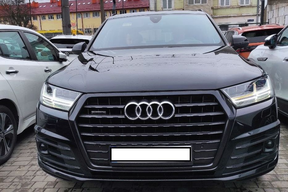 Продам Audi Q7 Diesel 2016 года в Черновцах