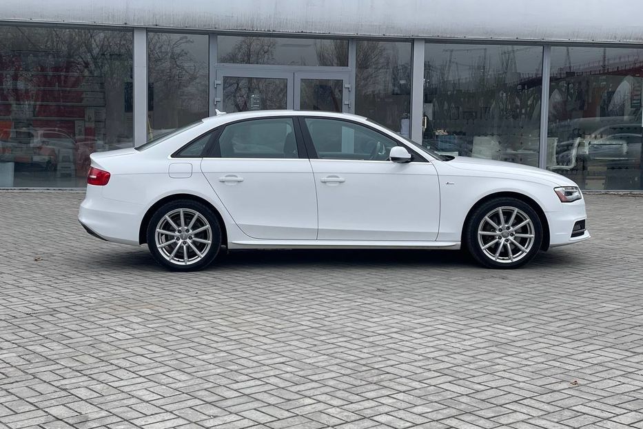 Продам Audi A4 S-Line  2014 года в Днепре