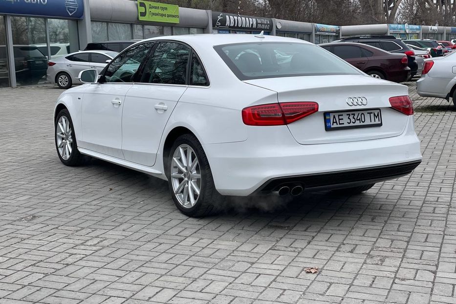 Продам Audi A4 S-Line  2014 года в Днепре