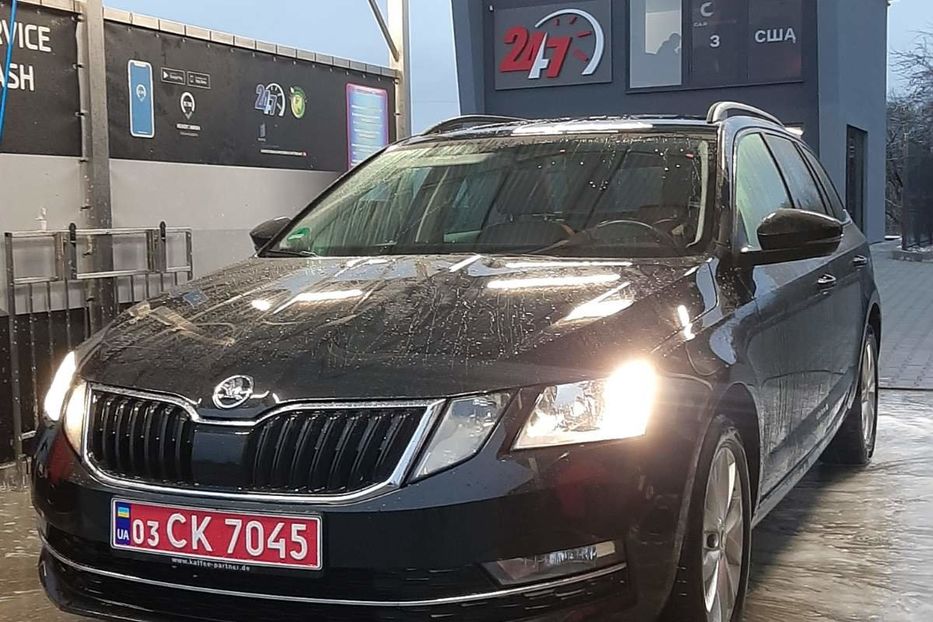 Продам Skoda Octavia A7 SHKIRA STYL 3 ПІДКРАСИ  2019 года в Львове