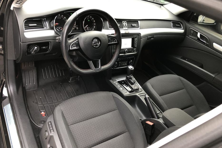 Продам Skoda Superb 125 кВт 170к.с. 2014 года в Киеве