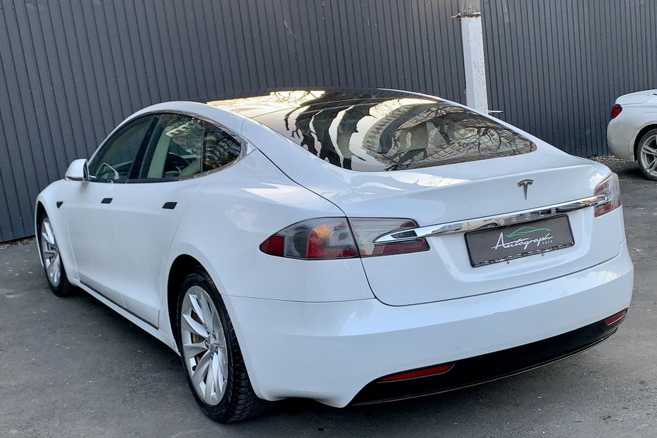 Продам Tesla Model S 75D 2016 года в Киеве