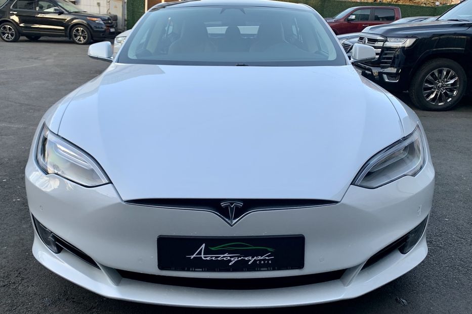 Продам Tesla Model S 75D 2016 года в Киеве