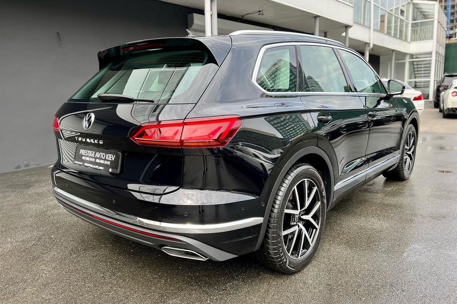 Продам Volkswagen Touareg NEW 2022 года в Киеве