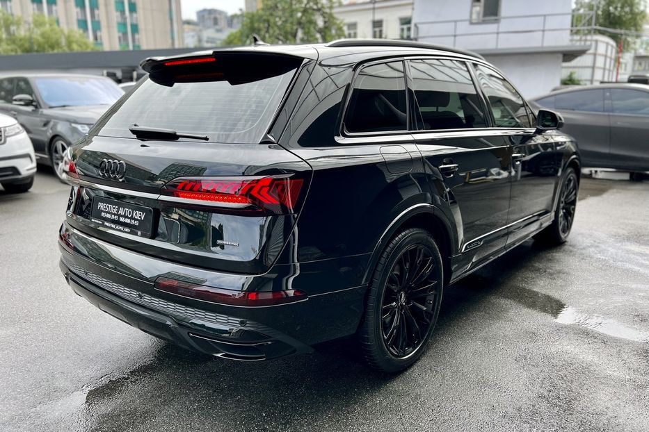 Продам Audi Q7 S-LINE 3.0TDI BLACK ALL 2021 года в Киеве