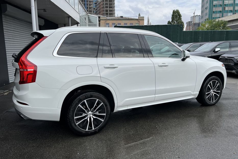 Продам Volvo XC90 2019 года в Киеве