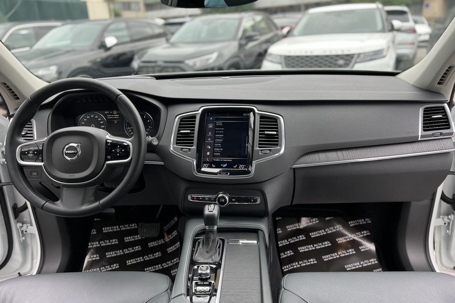 Продам Volvo XC90 2019 года в Киеве