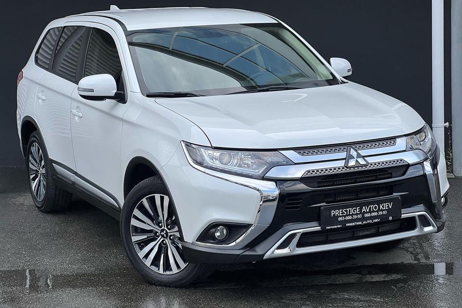 Продам Mitsubishi Outlander XL 2021 года в Киеве