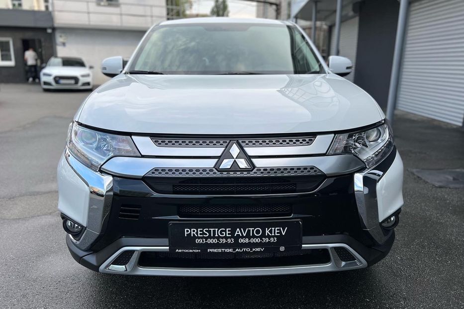 Продам Mitsubishi Outlander XL 2021 года в Киеве