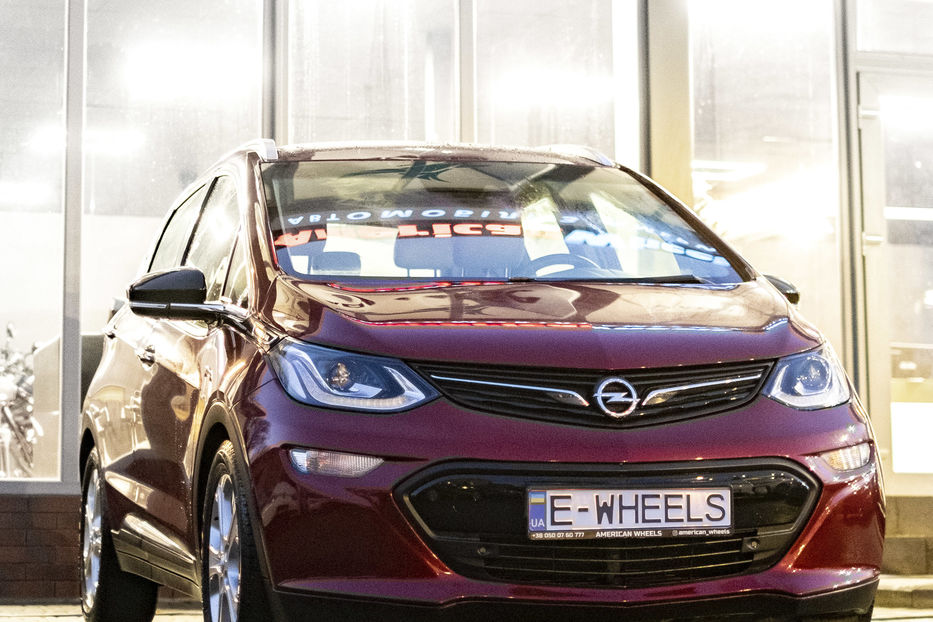 Продам Opel Ampera E 2017 года в Черновцах