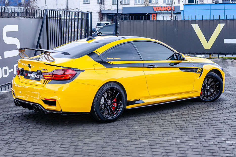 Продам BMW M4 2015 года в Киеве