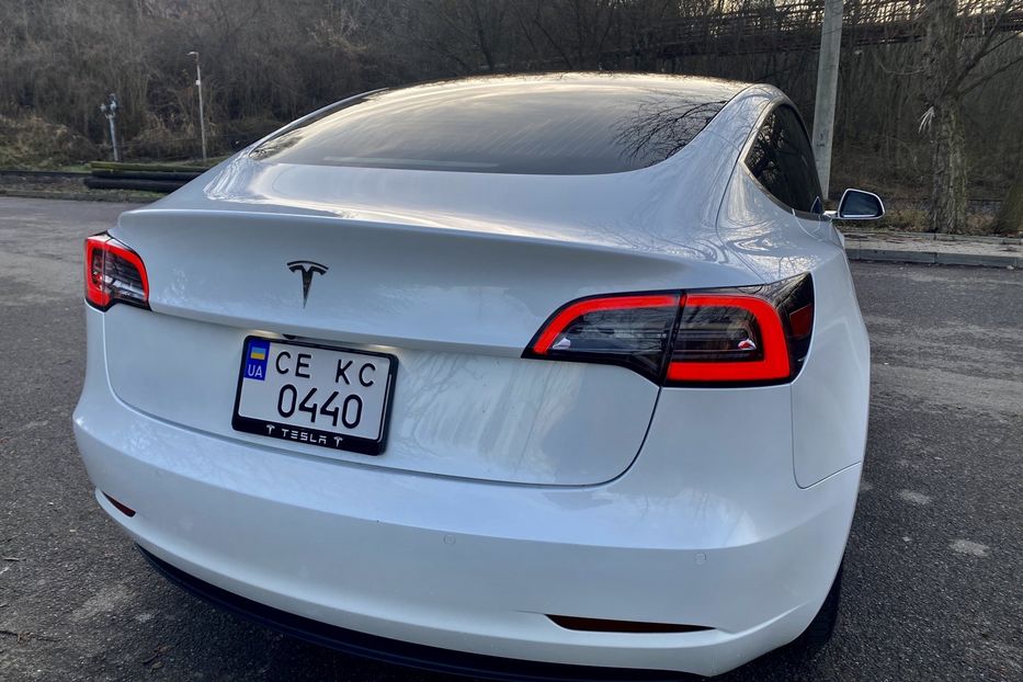 Продам Tesla Model 3 standard plus 2020 года в Черновцах