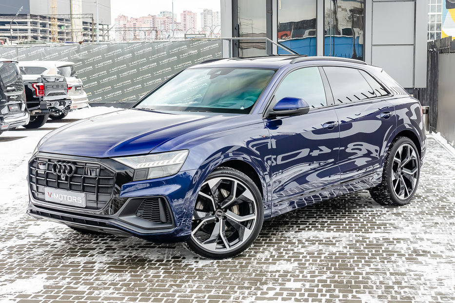 Продам Audi Q8 50TDI S Line 2019 года в Киеве