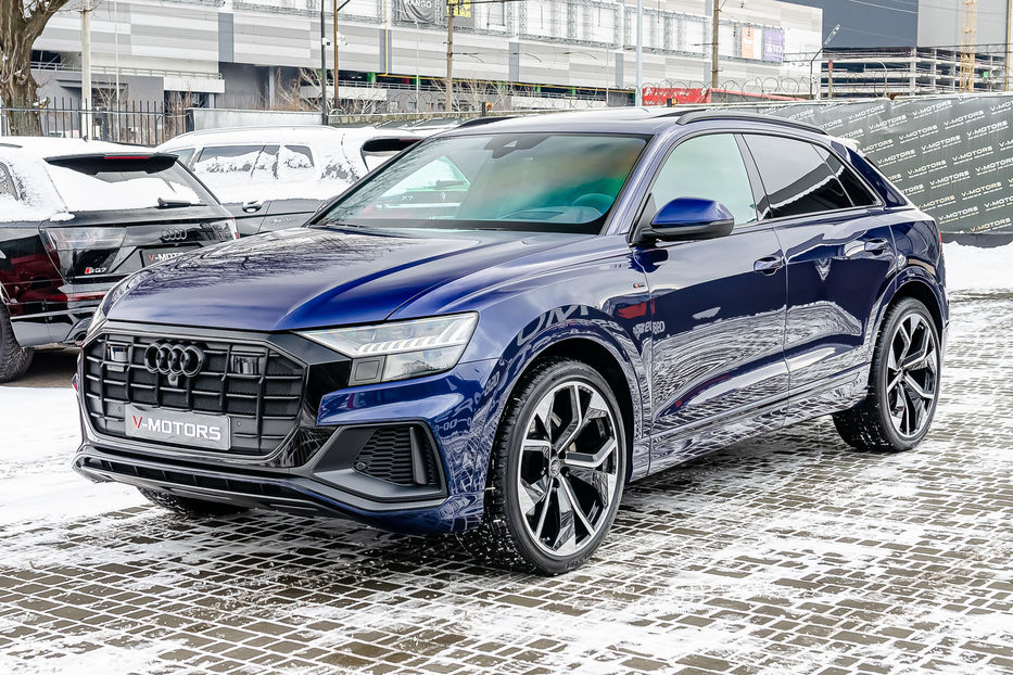 Продам Audi Q8 50TDI S Line 2019 года в Киеве