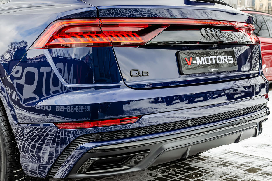 Продам Audi Q8 50TDI S Line 2019 года в Киеве