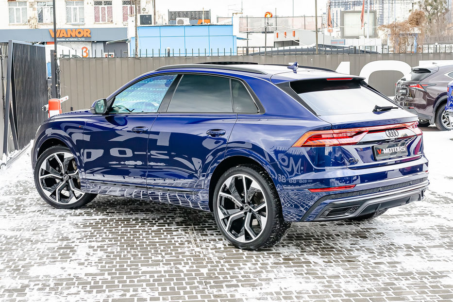 Продам Audi Q8 50TDI S Line 2019 года в Киеве