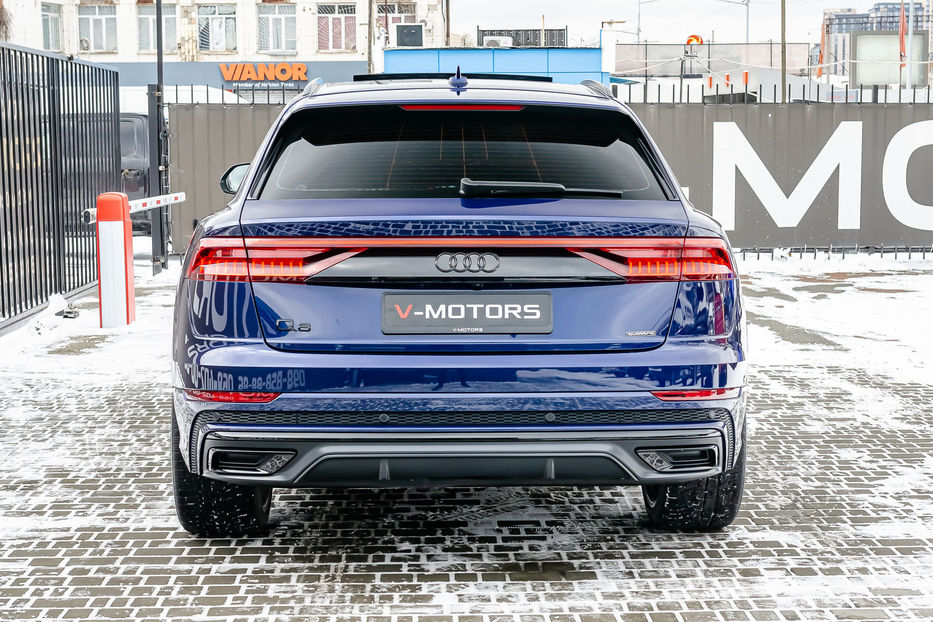 Продам Audi Q8 50TDI S Line 2019 года в Киеве