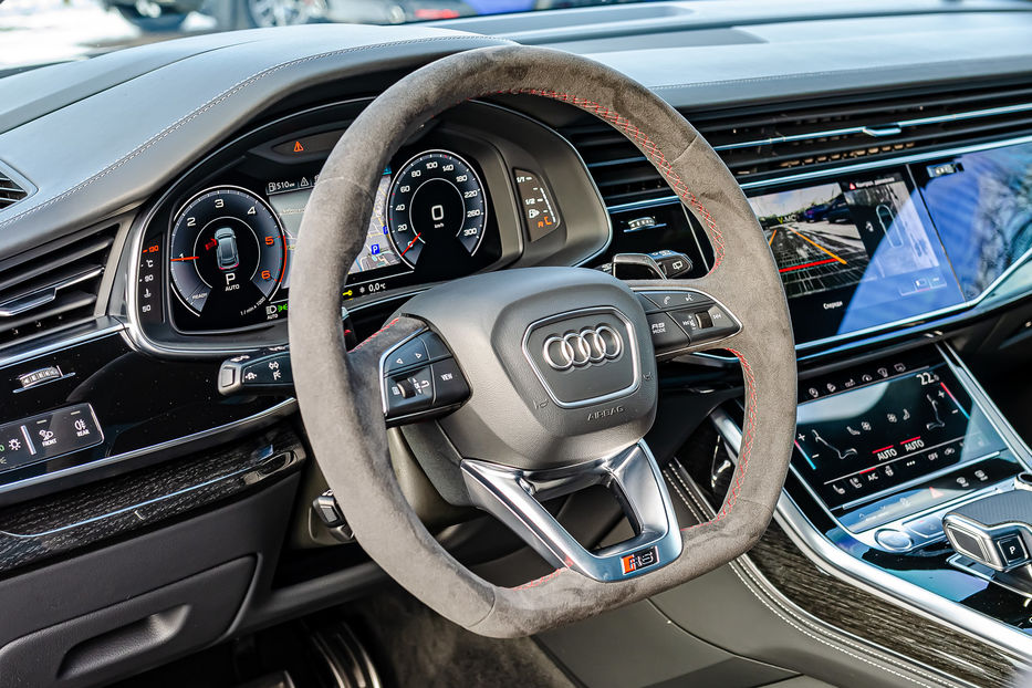 Продам Audi Q8 50TDI S Line 2019 года в Киеве