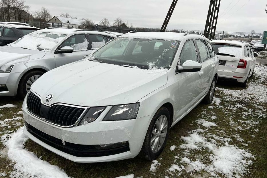 Продам Skoda Octavia A7 ЗАРЕЗЕРВОВАНО  2017 года в Львове