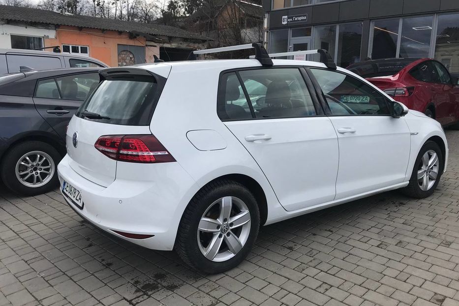 Продам Volkswagen e-Golf 2016 года в Черновцах