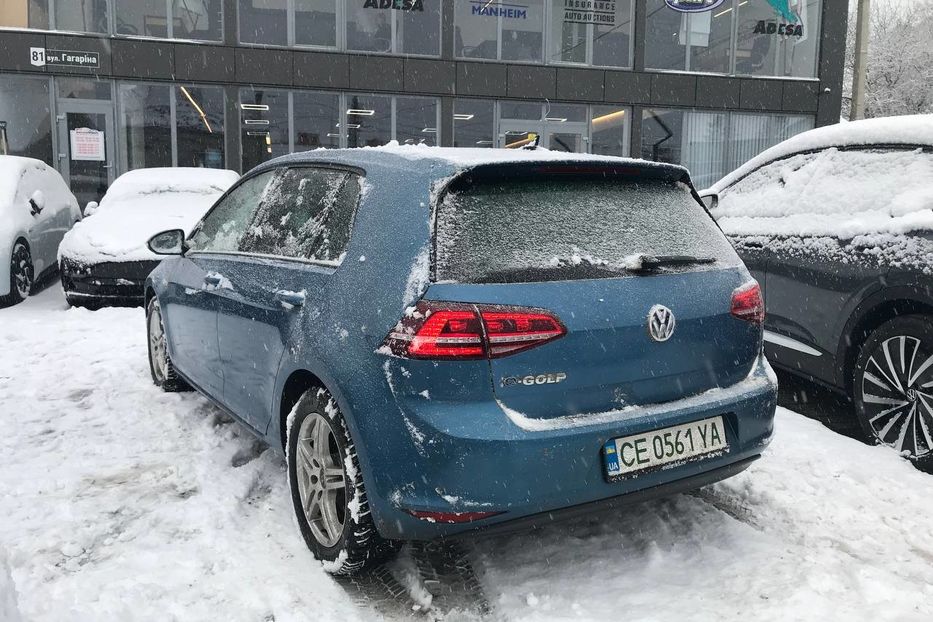 Продам Volkswagen e-Golf 2015 года в Черновцах