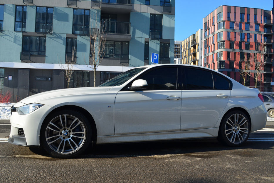 Продам BMW 335 2013 года в Киеве